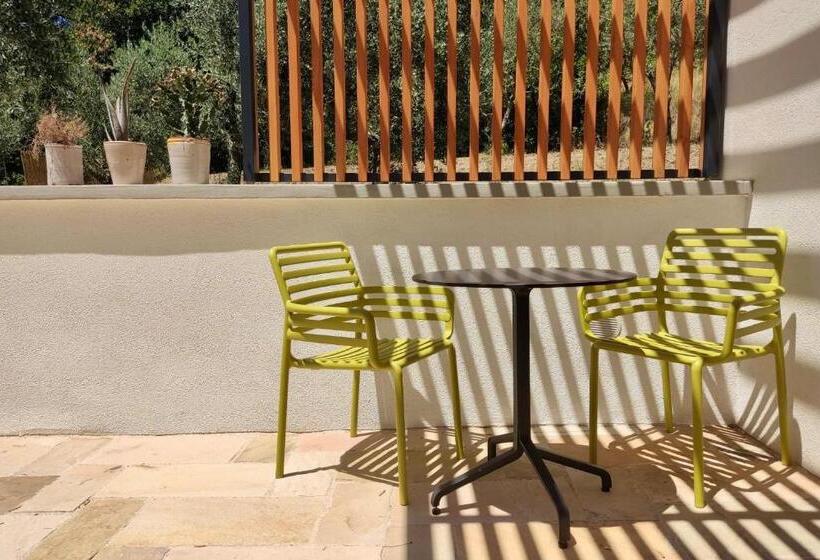 חדר סטנדרט עם טרסה, Nostos Casale