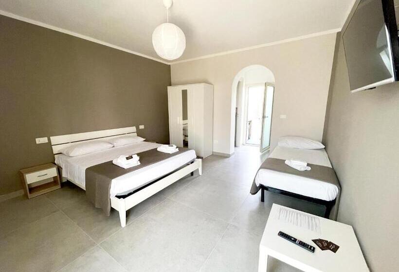 غرفة ديلوكس ثلاثية, B&b Il Tirreno