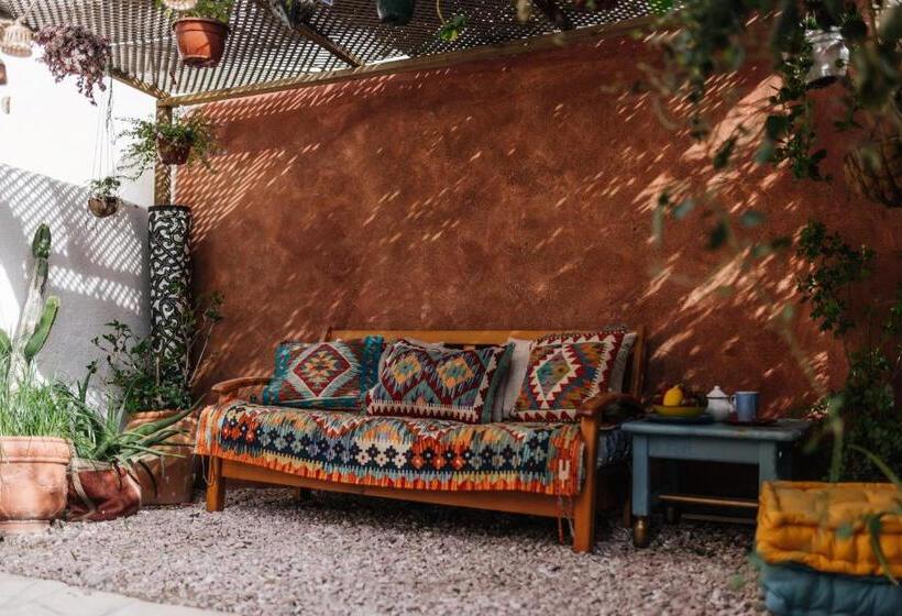 Номер Стандарт Вид на Сад, Hostel Los Amigos Yoga & Wellness