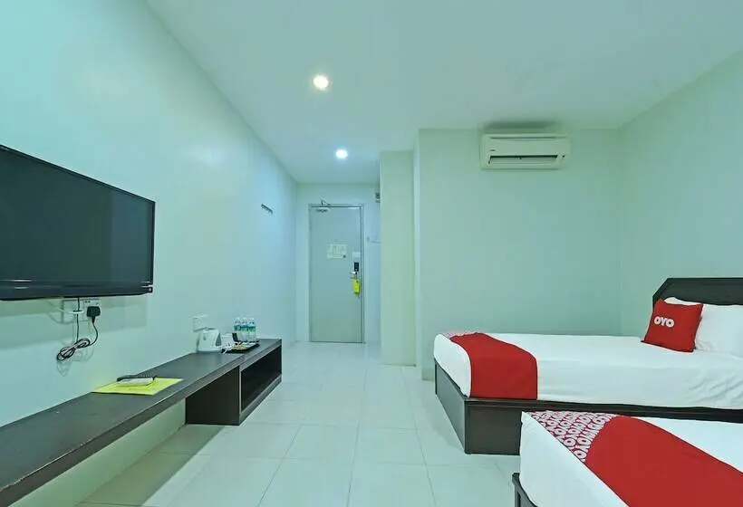 اتاق لوکس سه تخته, Super Capital O 90545 Ho