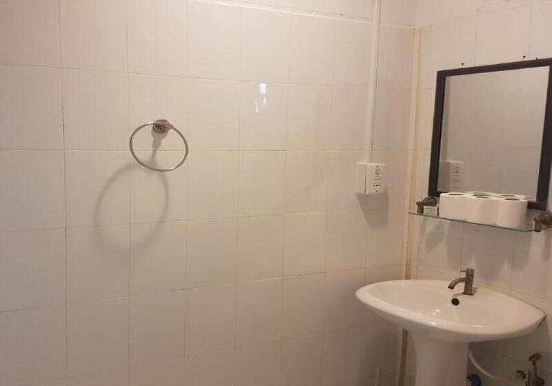 اتاق لوکس, Super Capital O 90545 Ho