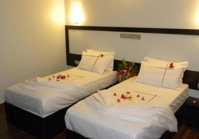 اتاق لوکس, Super Capital O 90545 Ho