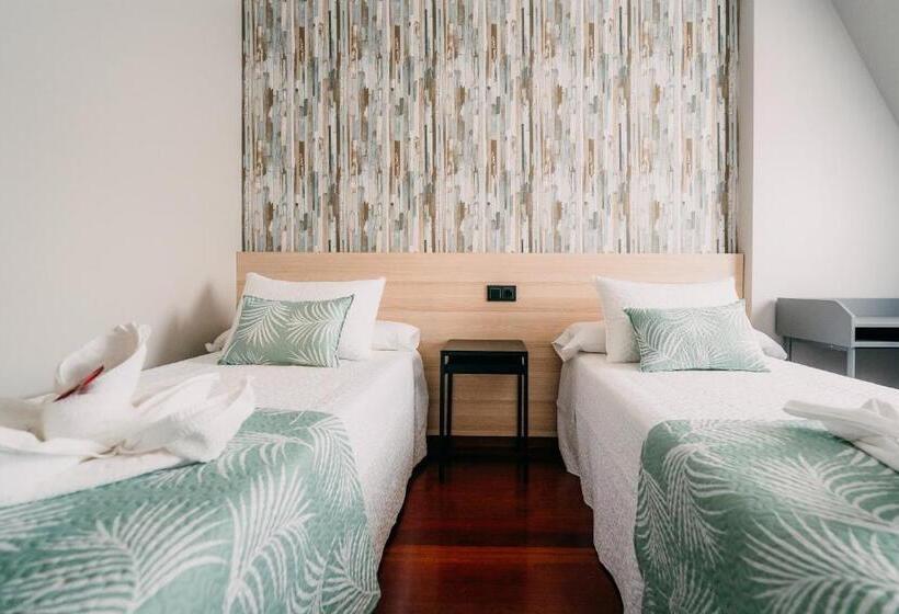 带共用浴室的标准房间, Pensión Caldea