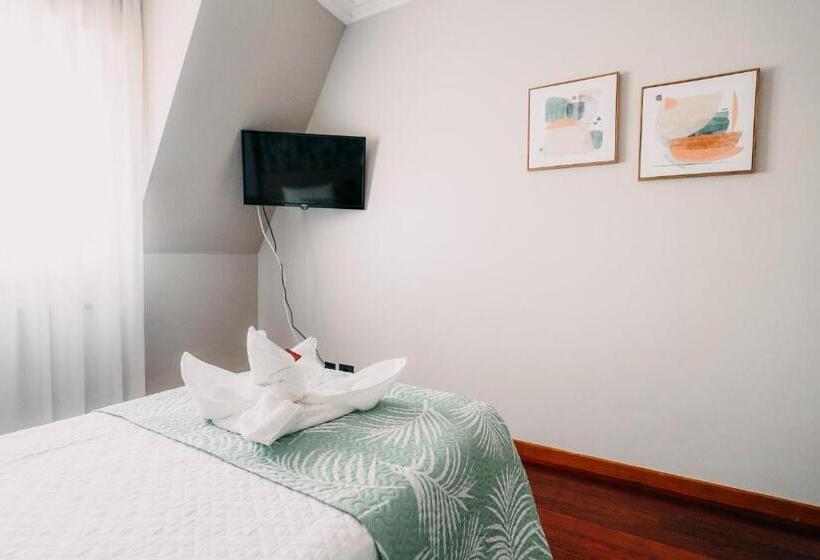 带共用浴室的标准房间, Pensión Caldea