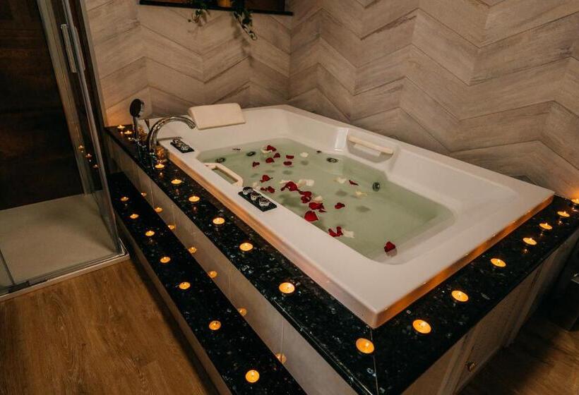 高级家庭房间, Pensión Caldea