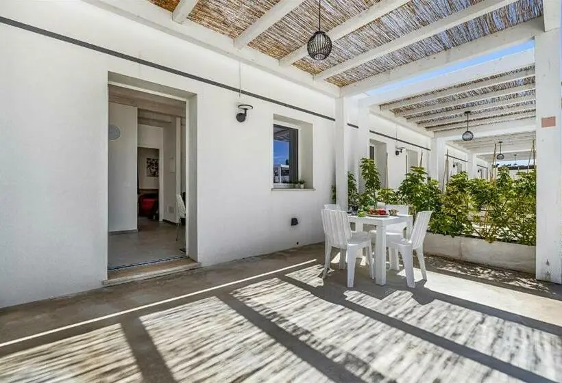 آپارتمان 1 خوابه با چشم‌انداز باغ, Amurusu Residence