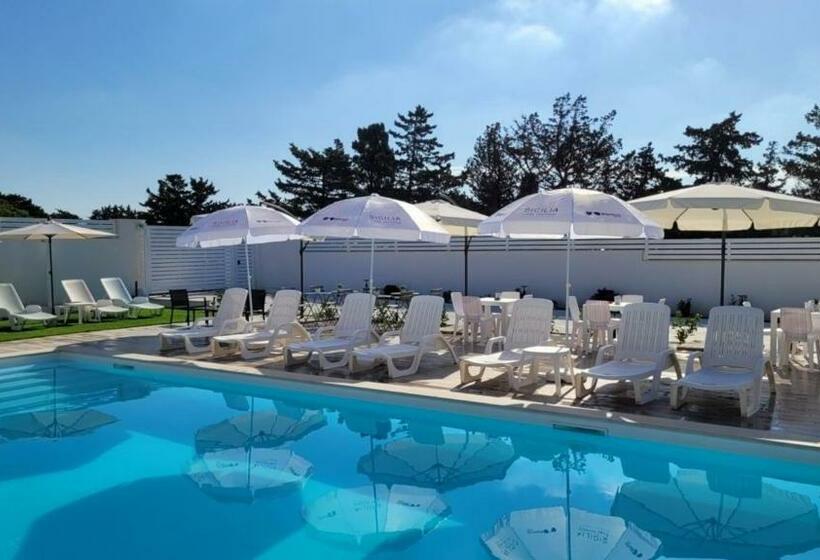 شقة غرفة واحدة مطلة على الحديقة, Amurusu Residence