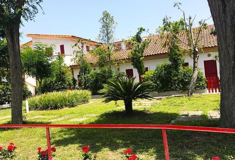 Апартаменты 1 Спальня Нижний Этаж, Residence Poseidone Case Vacanze