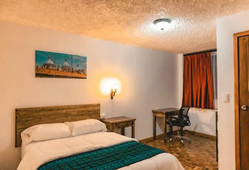 חדר סטנדרט, El Morlaco