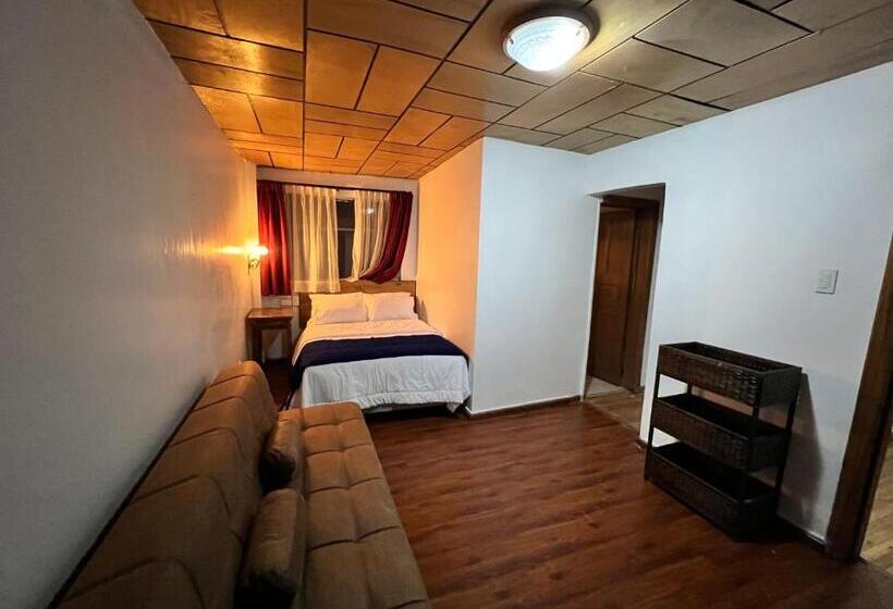 חדר משפחתי, El Morlaco