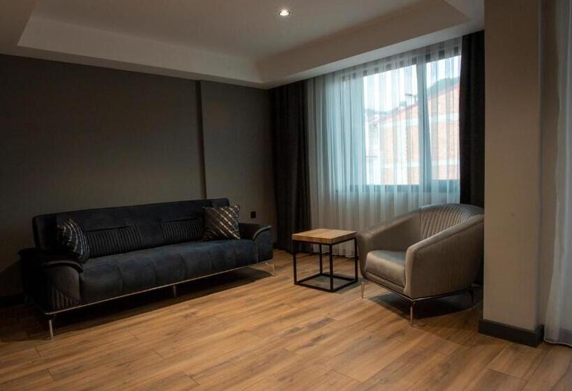 スーペリアースイート, Gürsoy Exclusive