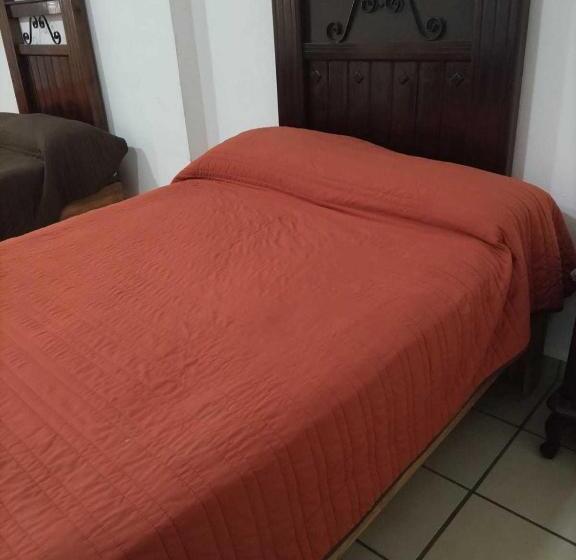 اتاق استاندارد سه نفره, Premier Rioverde