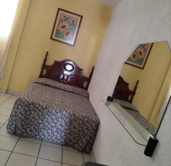 اتاق استاندارد چهار تخته, Premier Rioverde