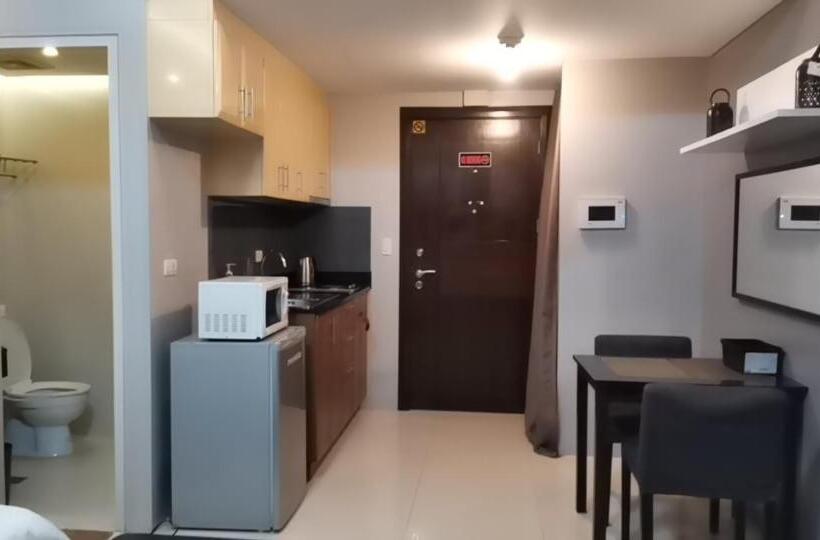 استودیو استاندارد با بالکن, Palm Tree Villas