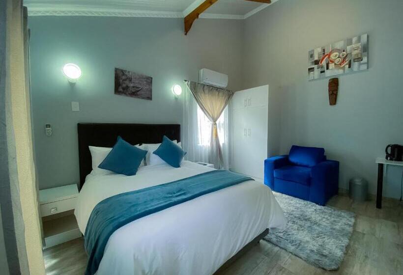 Номер Стандарт Вид на Бассейн, Kv Luxury Guest House