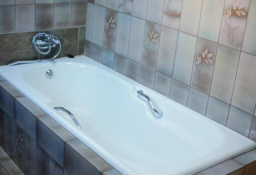Номер Deluxe Вид на Сад, Kv Luxury Guest House
