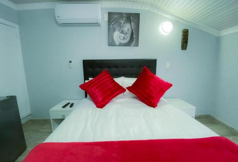 Номер Стандарт Вид на Сад, Kv Luxury Guest House