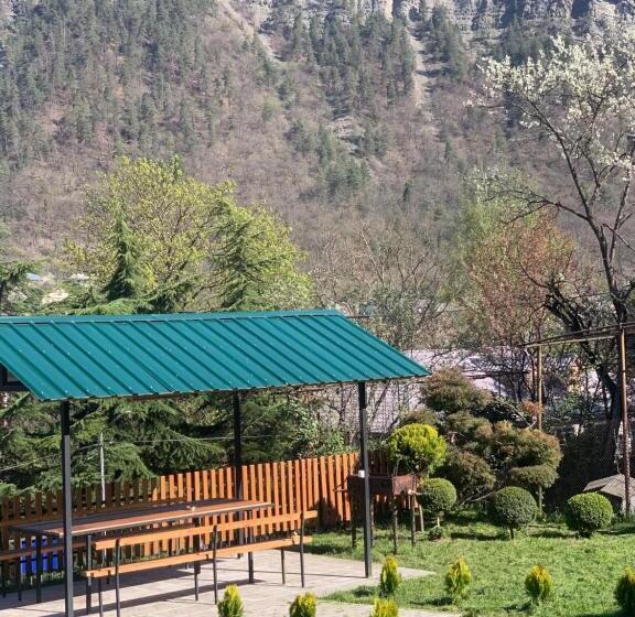اتاق راحتی سه تخته, Polifonia Inn Borjomi