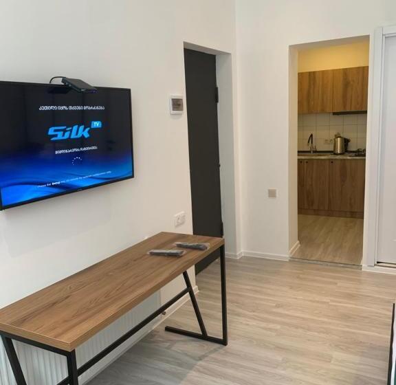 اتاق راحتی سه تخته, Polifonia Inn Borjomi