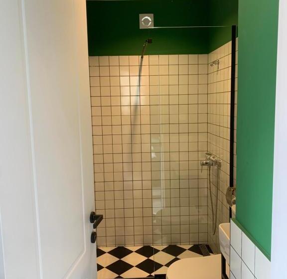 اتاق راحتی سه تخته, Polifonia Inn Borjomi