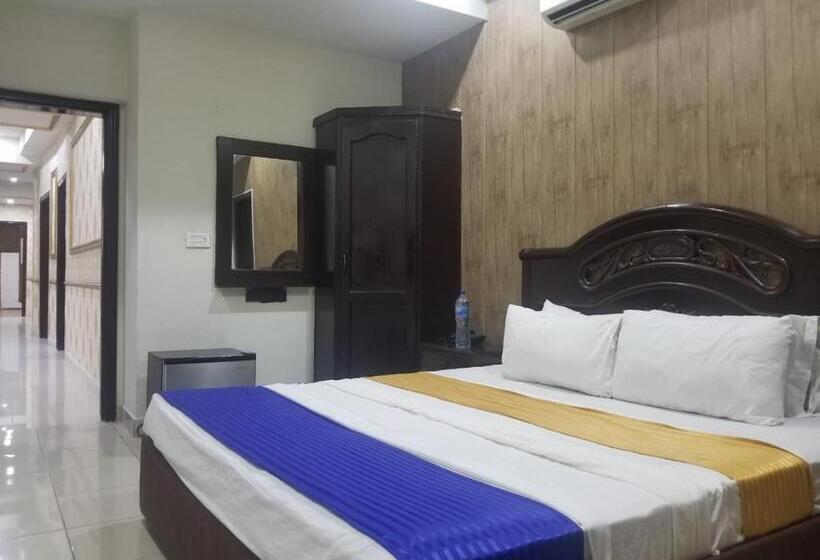 اتاق استاندارد, Quick Continental Hotel   Jail Road