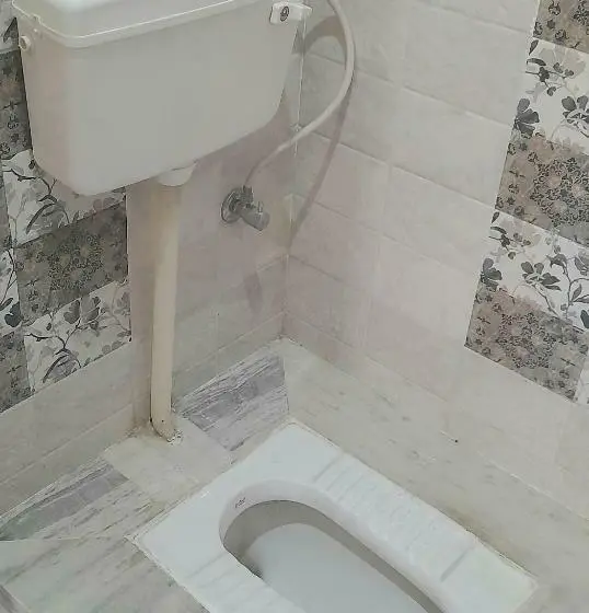 اتاق خانوادگی, Kanak Home Stay