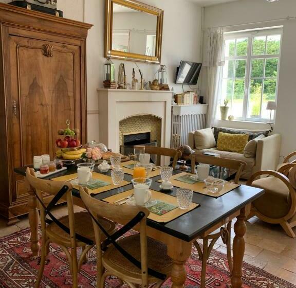 غرفة عائلية مطلّة علي الحديقة, La Grenouillère   Chambre D Hôtes De Charme