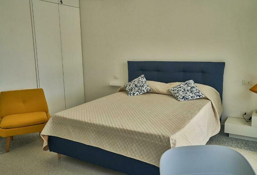 اتاق استاندارد با تخت بزرگ, To Be Capri Sea View Rooms