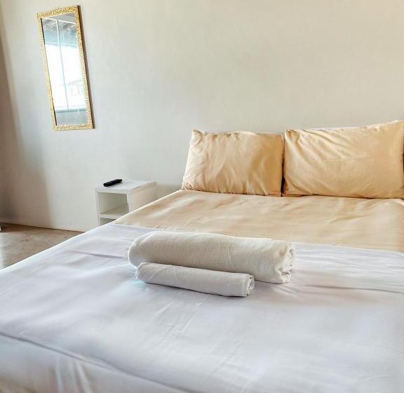 经济房, Suítes Pé Nareia Itaipuaçu