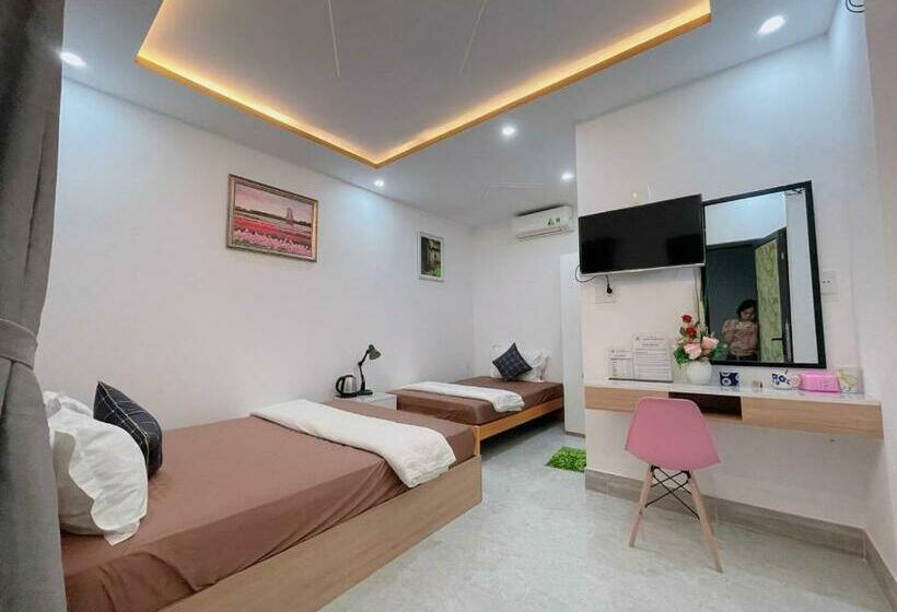 اتاق استاندارد سه نفره, Dương Thanh Bình 2