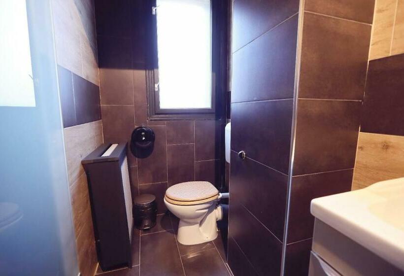 Номер Стандарт, Dezire Guesthouse