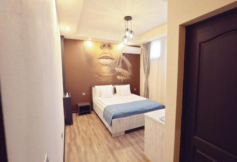 Номер Стандарт, Dezire Guesthouse