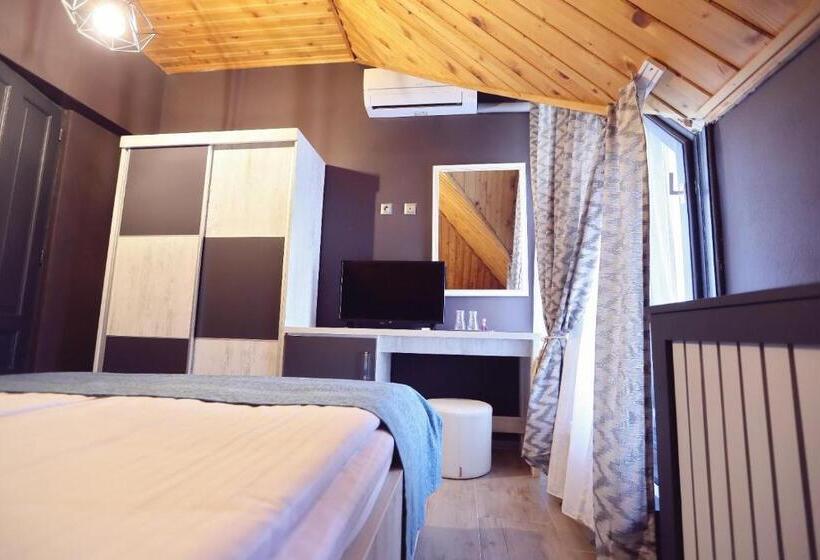 Люкс, Dezire Guesthouse