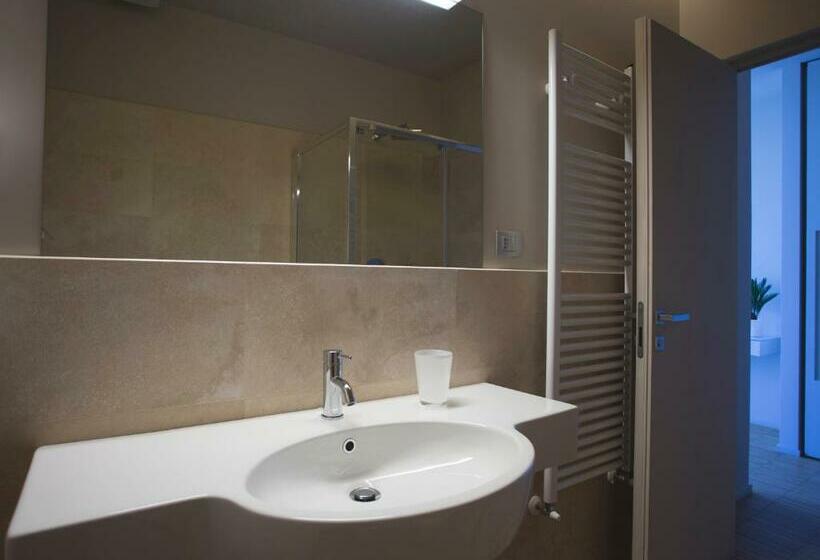 스탠다드 룸 킹사이즈 침대, Alkimia Boutique