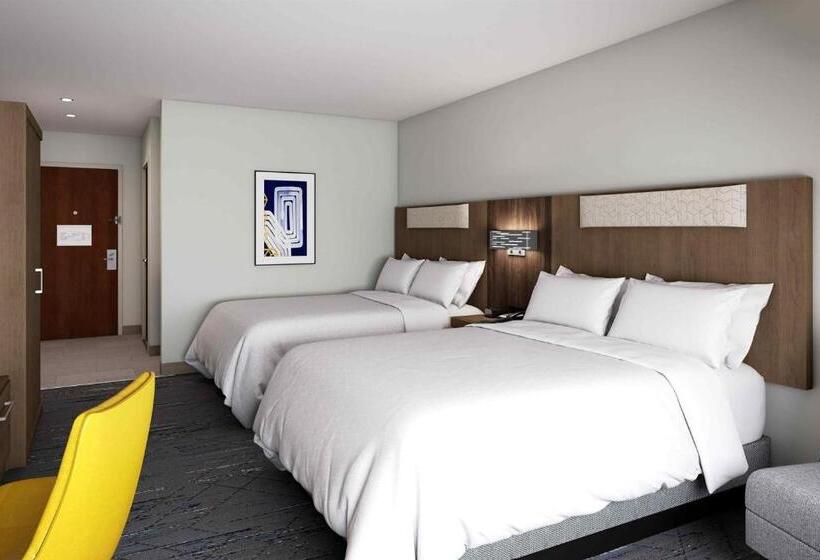 스위트, Holiday Inn Express & Suites   Hollister, An Ihg
