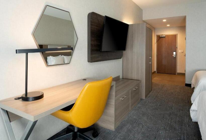 장애인을 위한 스탠다드 룸, Holiday Inn Express & Suites   Hollister, An Ihg