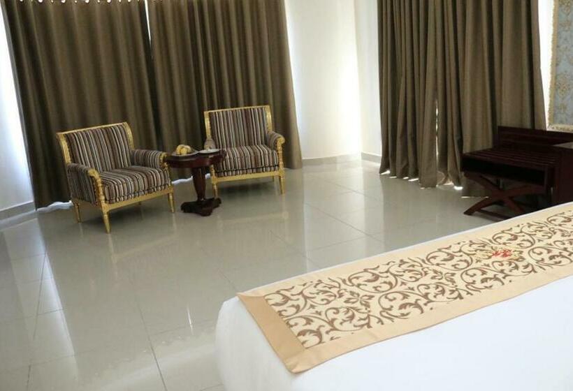 家庭套房, Open House