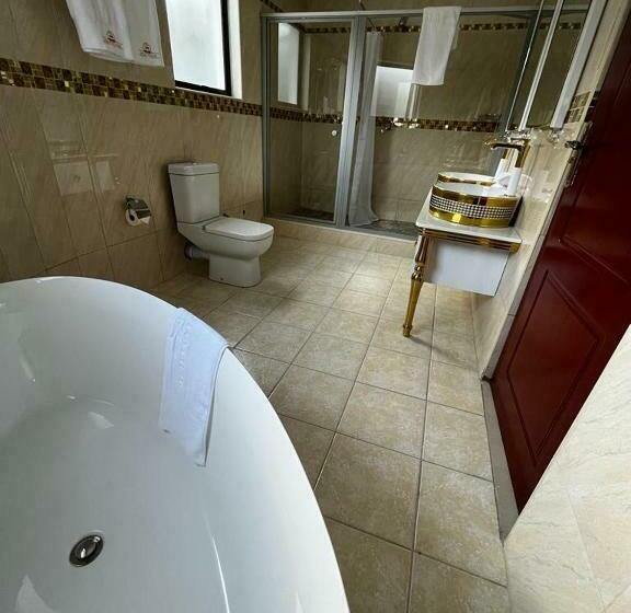 家庭套房, Open House