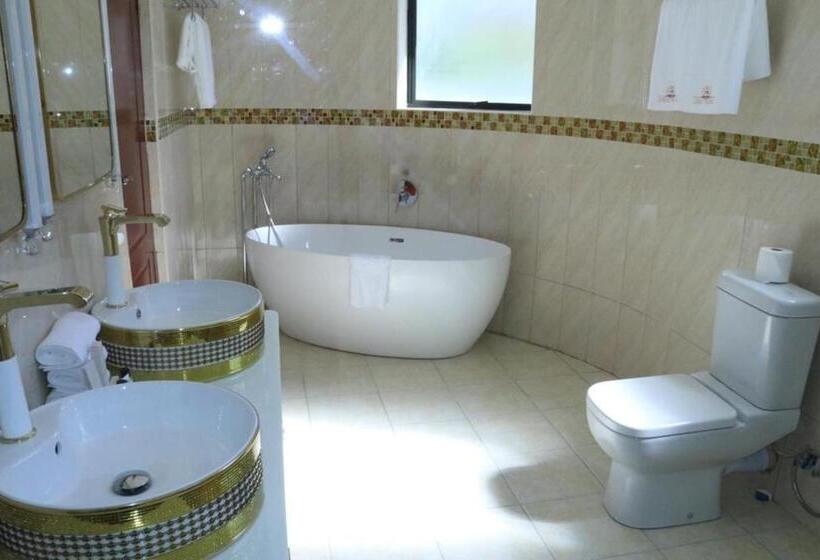 家庭套房, Open House