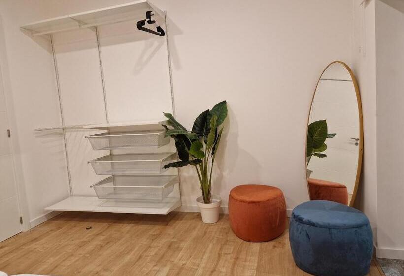 스탠다드 룸 킹사이즈 침대, Mil E Uma Noites