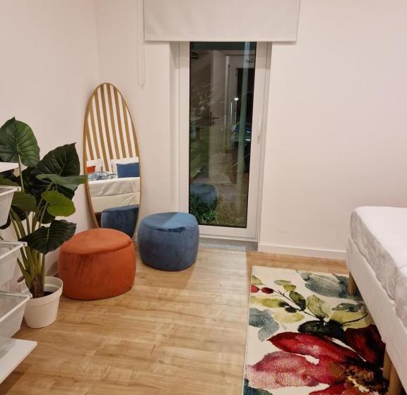 스탠다드 룸 킹사이즈 침대, Mil E Uma Noites