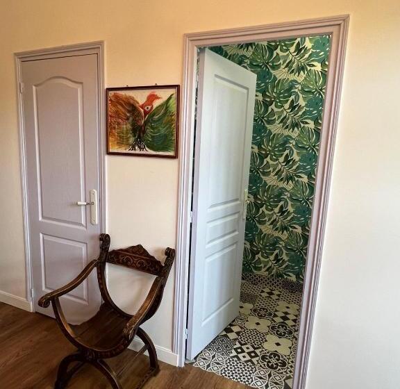 스탠다드 룸, Château De Swann