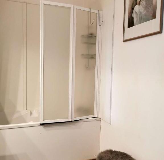 디럭스 룸, Château De Swann