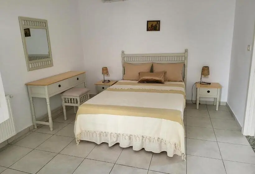 Standard Yhden Hengen Huone, Dar Al Madina