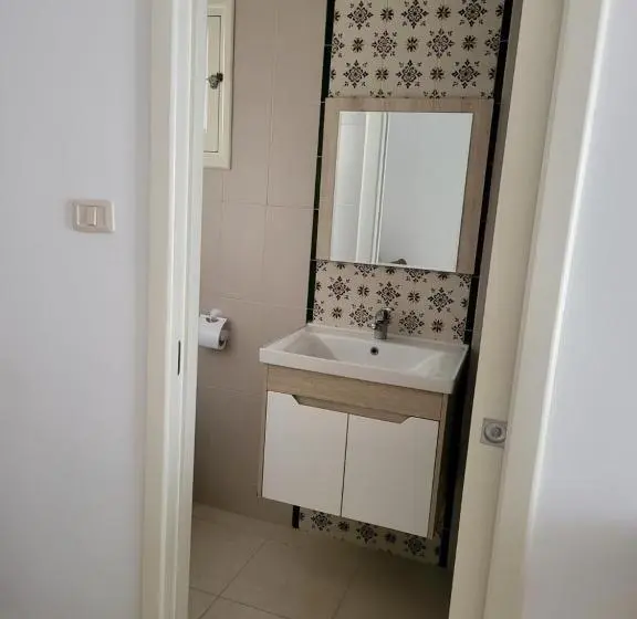 Standard Kolmen Hengen Huone, Dar Al Madina