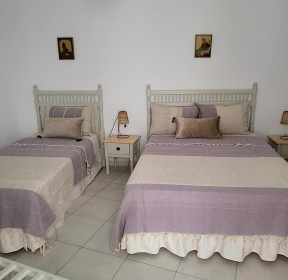 스탠다드 트리플 룸, Dar Al Madina