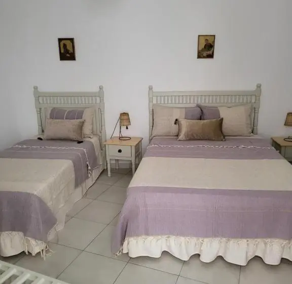 Standard Kolmen Hengen Huone, Dar Al Madina