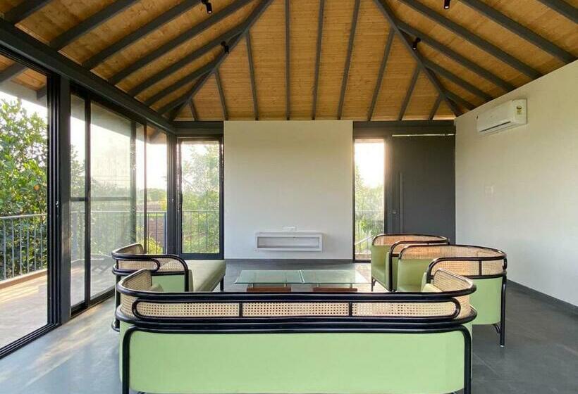 Pokój Rodzinny, Shakuntala Farms Rustic Farmstay With Modern Comforts