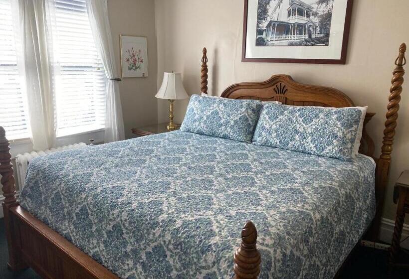 غرفة قياسية سرير كينج, 1898 Waverly Inn