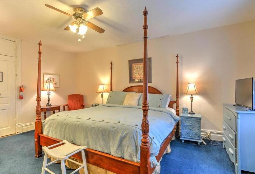 غرفة قياسية سرير كينج, 1898 Waverly Inn